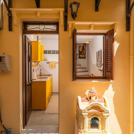 Romantic Maisonette