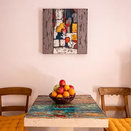 Romantic Maisonette