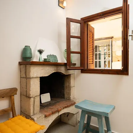 Romantic Maisonette