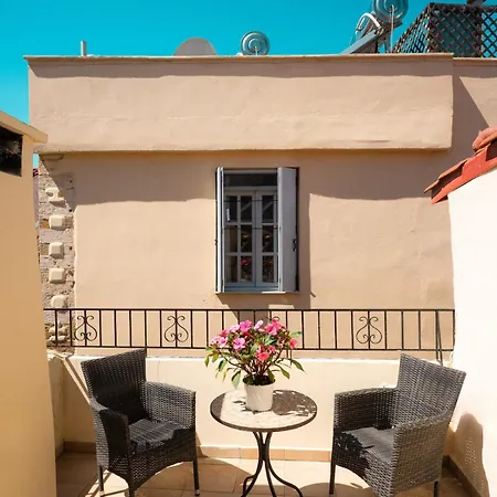 Апартаменти Romantic Maisonette