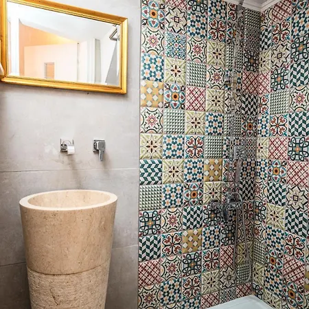 Romantic Maisonette Апартаменти *