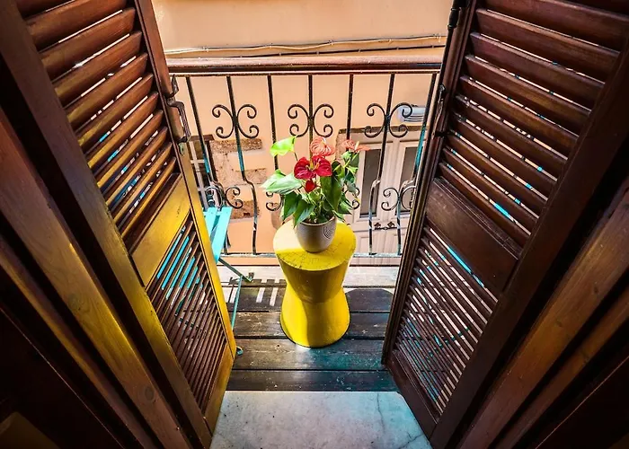 Апартаменты Romantic Maisonette *